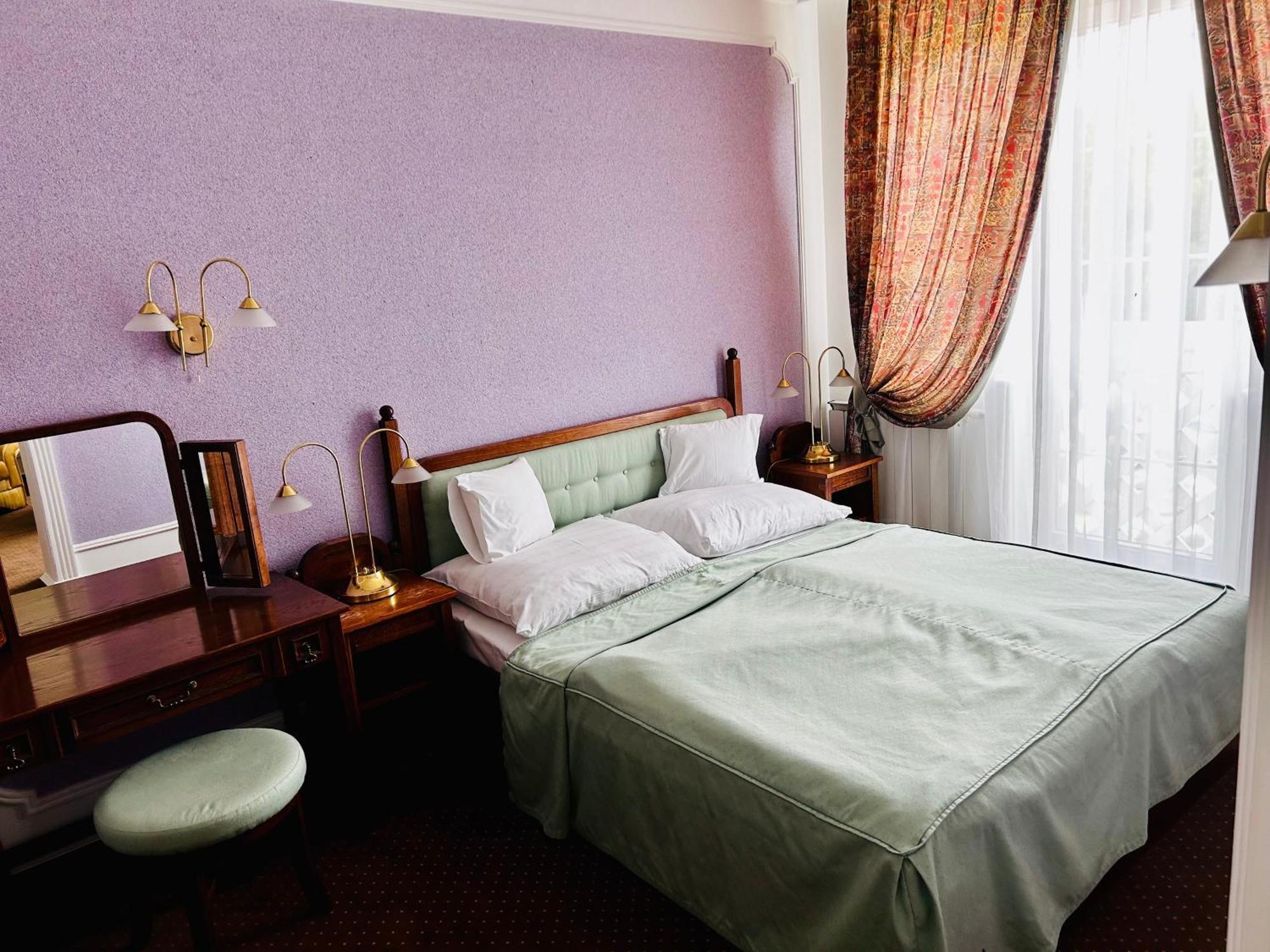 Hotel Erzsebet Heviz Exterior foto